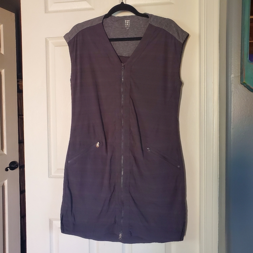 Title Nine Passport Athletic Dress Travel Tunic Gray Full Zip Lightweight Medium